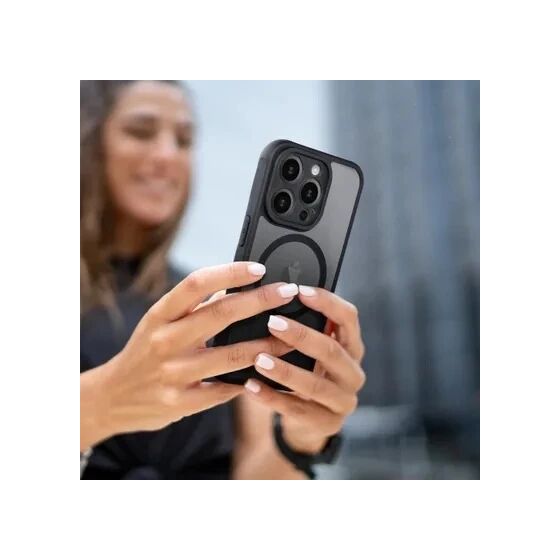 Coque MATTE PRO MAG iPhone 17 noir