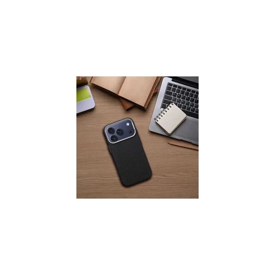 Coque KEVLAR TITAN MAGiPhone 17 noir