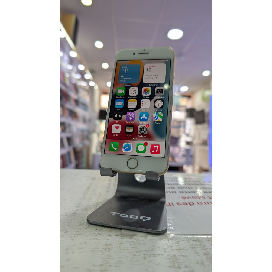 Smartphone OCCASION APPLE iPhone 7 32Gb 2Go RAM Blanc 358685096341306